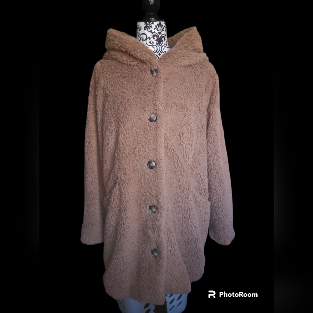 Vero Moda size large camel/brown 3/4 teddy coat